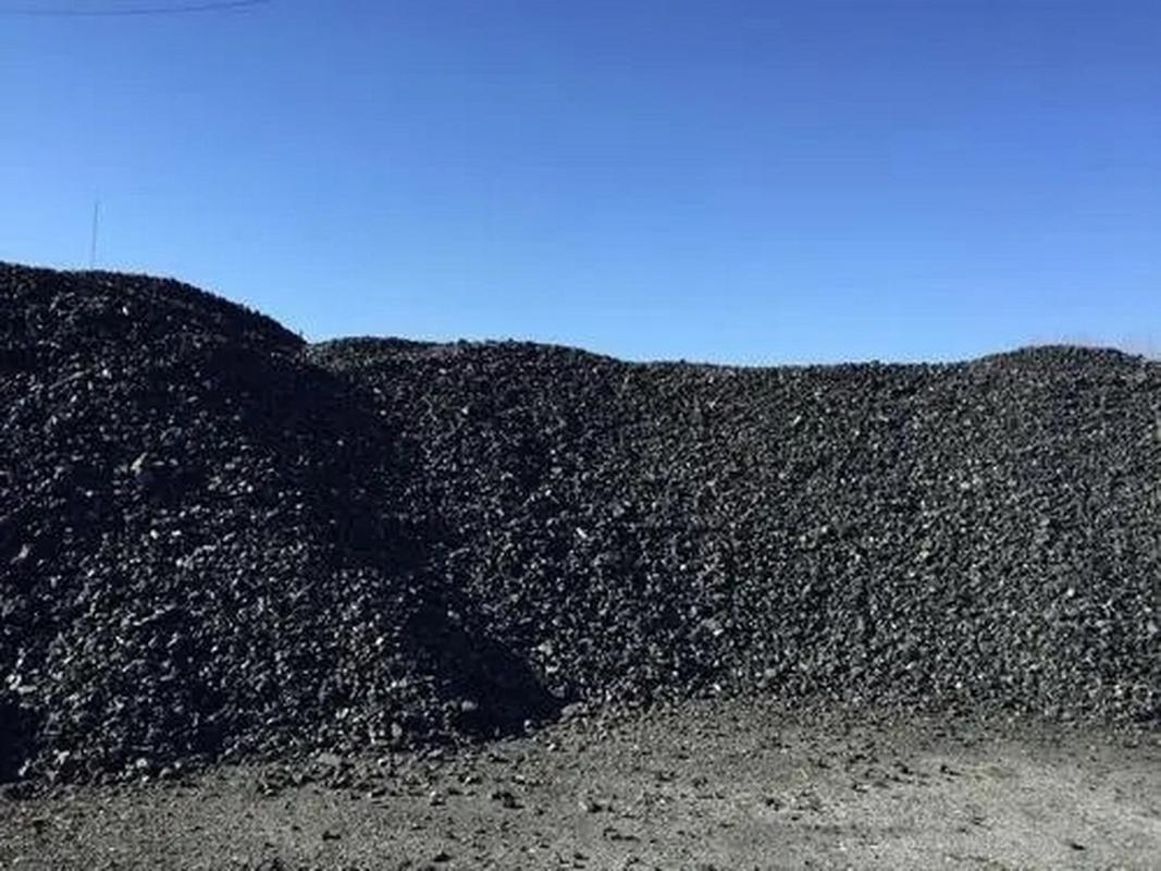 焦炭第八轮提降落地执行 商品市场寒意与博弈再升温
