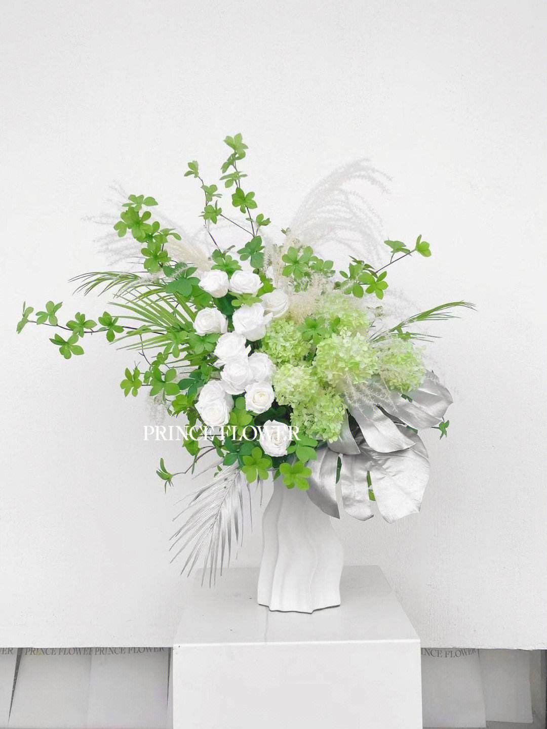 四季系列设计款造型前台花春与焦炭